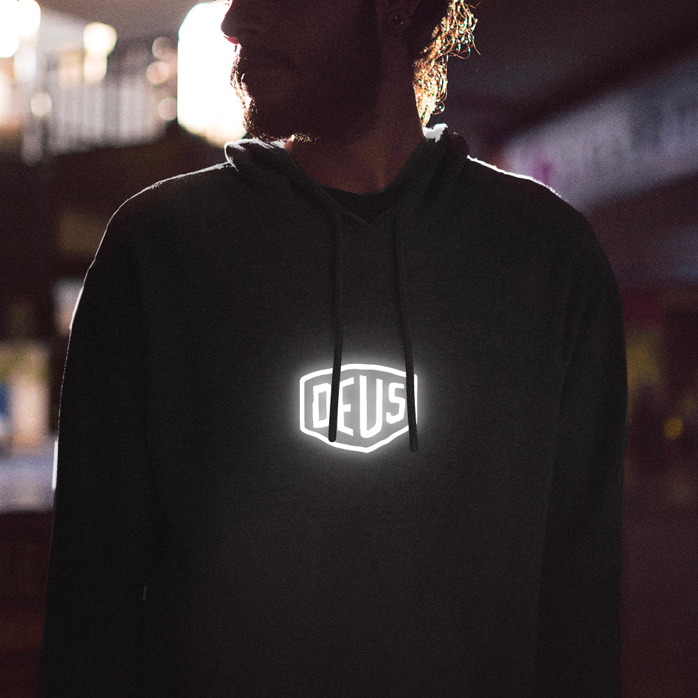 Hoodie Reflectivo Deus Ex Machina