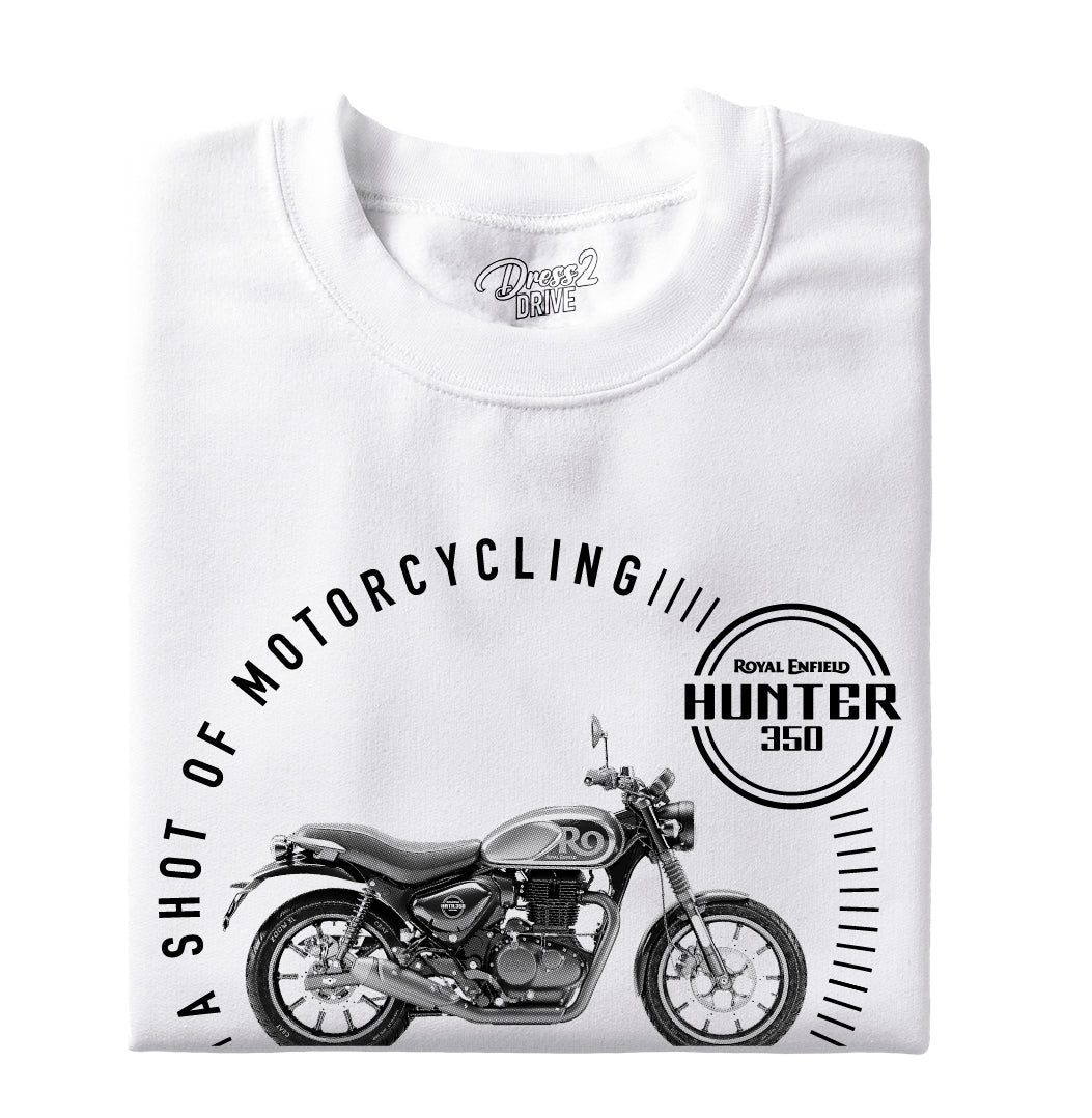 Hunter 350 black - A shot of motorcycling